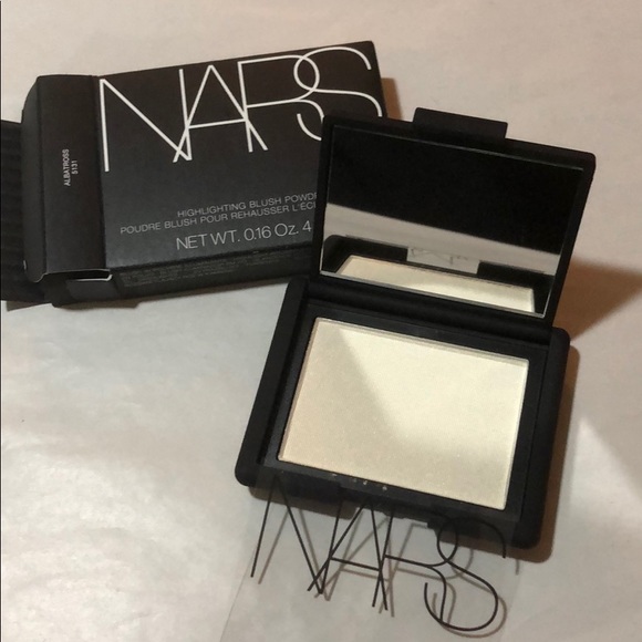NARS NIB Travel Size, Highlighting Blush Powder in Albatross! - Picture 1 of 7